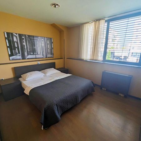Nitro Rooms Ljubljana Buitenkant foto