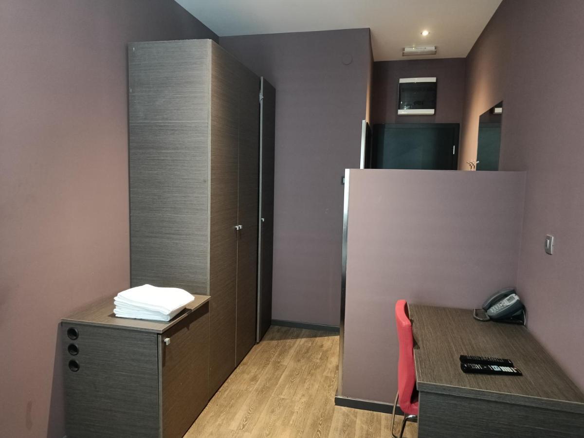 Nitro Rooms Ljubljana Buitenkant foto