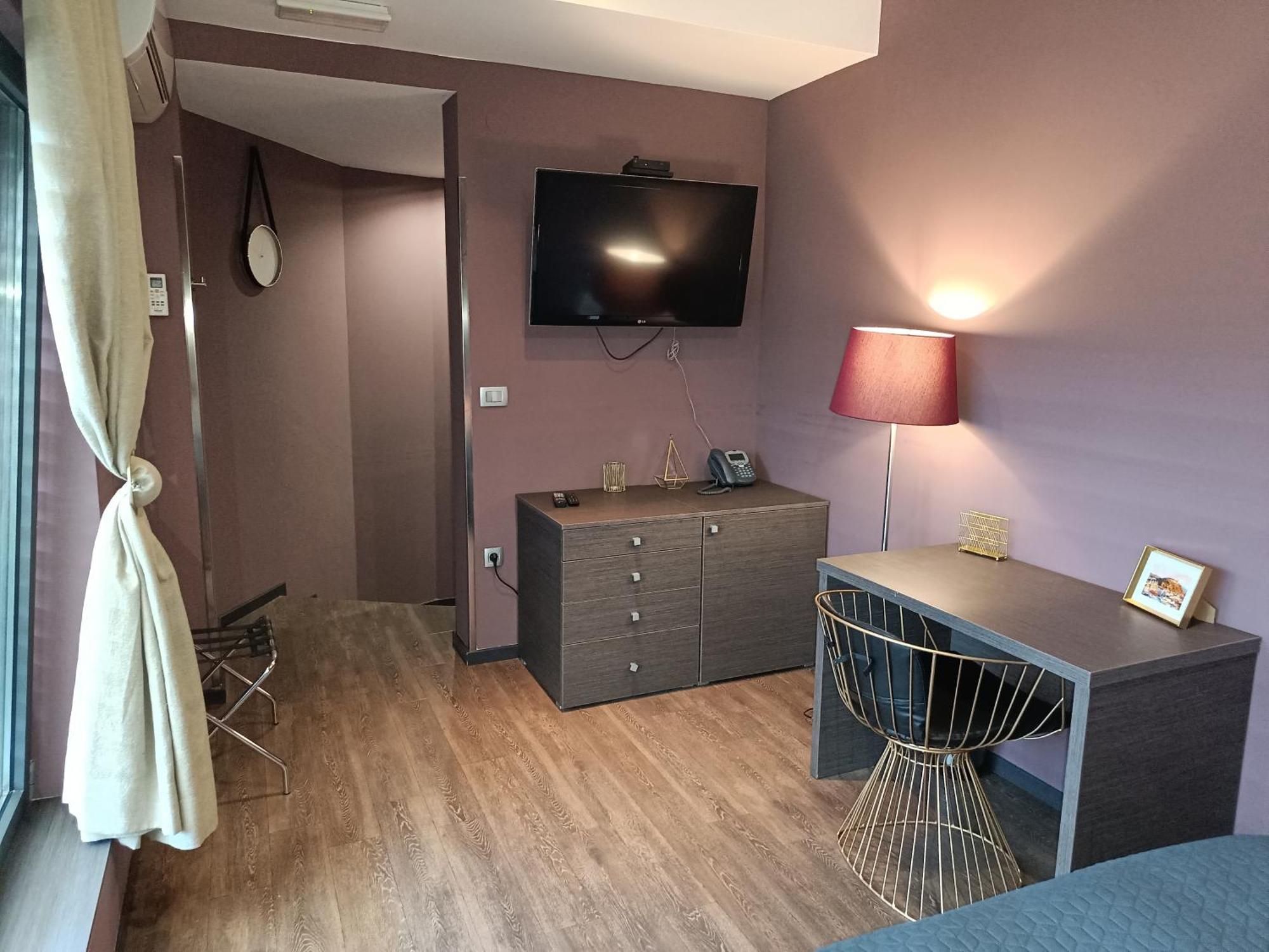 Nitro Rooms Ljubljana Buitenkant foto